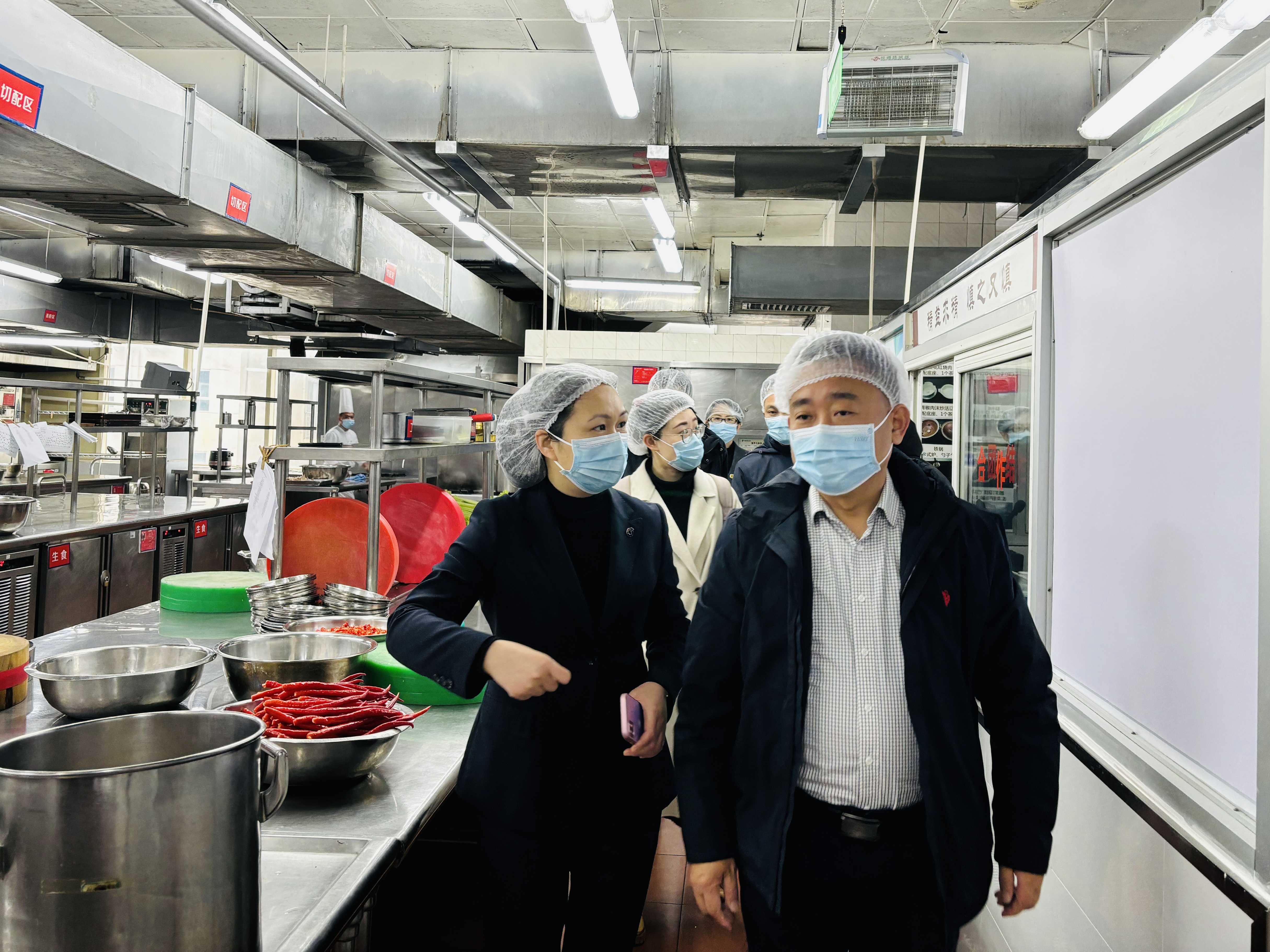 1月17日创卫迎检1-1 (4).jpg